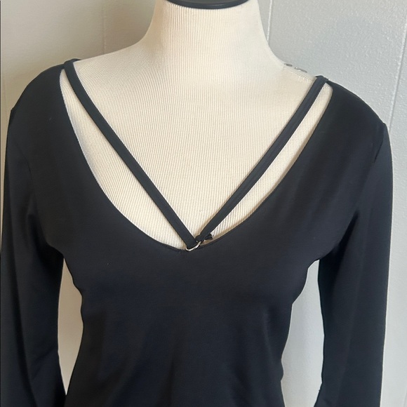 Vintage Y2K, 2000s klueless top black with flare sleeves made in the USA 🇺🇸 - Picture 2 of 5